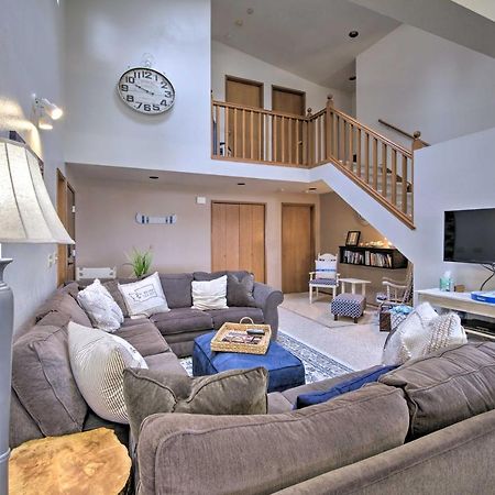 Warm Beach Hideaway With Private Beach! Stanwood Exterior photo