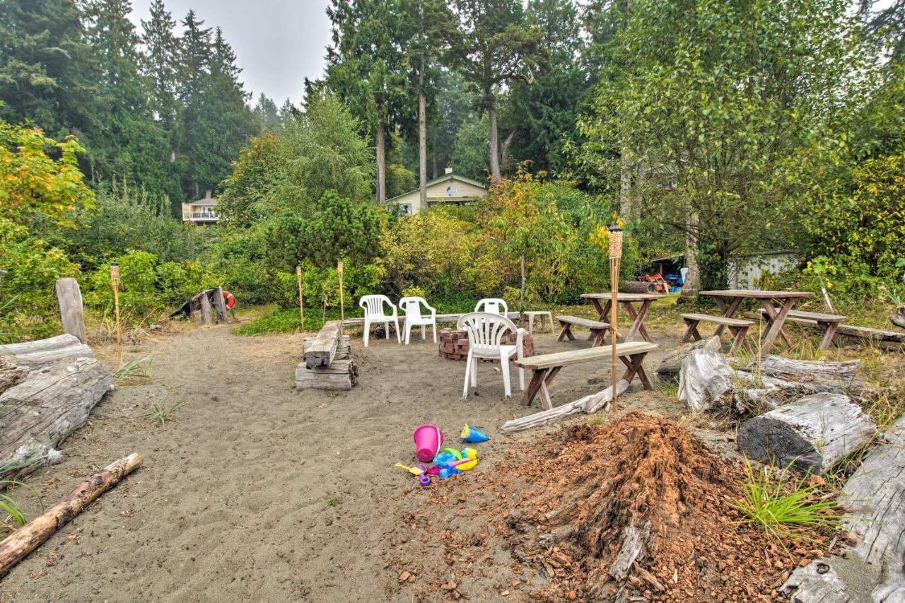 Warm Beach Hideaway With Private Beach! Stanwood Exterior photo